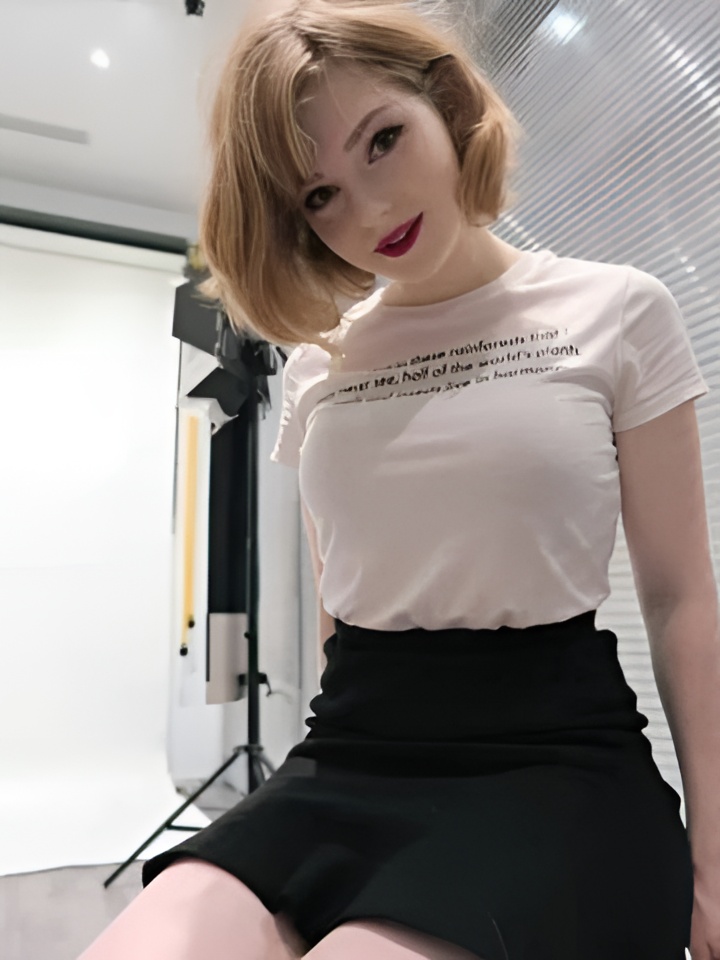 Кристина привлекальеная девушка из Вязьмы цена от 10000 руб