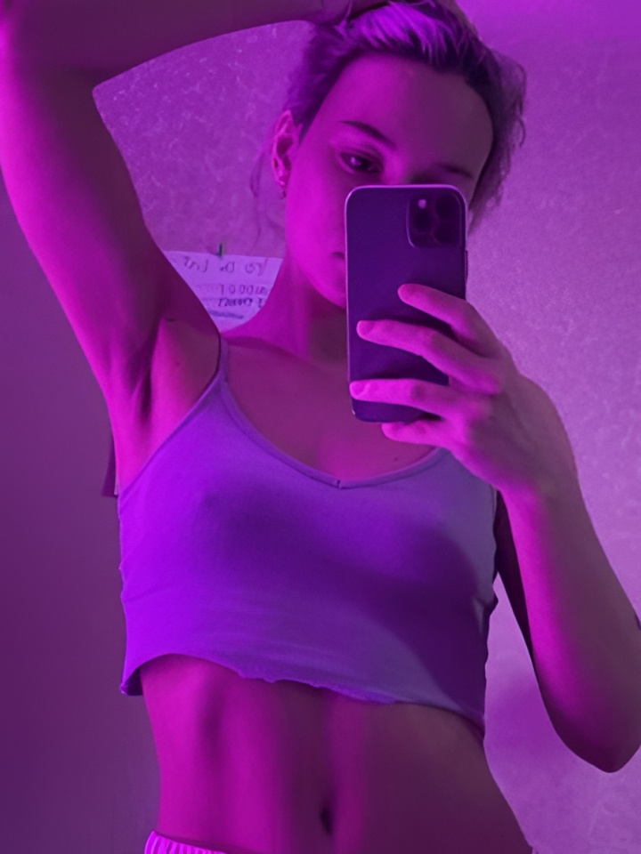 Индивидуалка Аврора, доступна для личного знакомства от 1500 руб