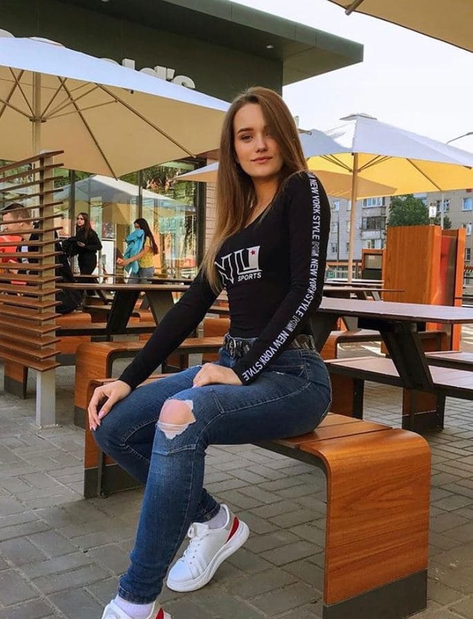 Индивидуалка 🎥 Даша, доступна для личного знакомства от 5000 руб