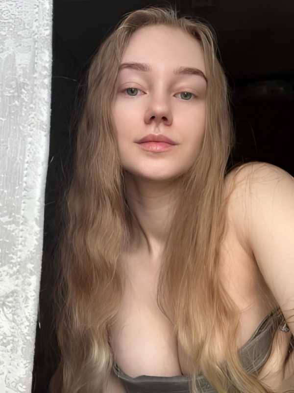 Лиза привлекательная девушка из Вязьмы цена от 1500 руб