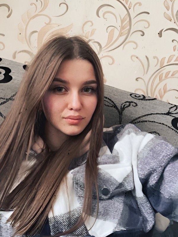 Софи привлекательная девушка из Вязьмы цена от 5000 руб