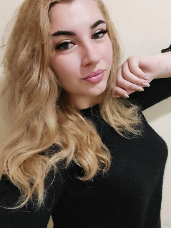 Олеся привлекательная девушка из Вязьмы цена от 3500 руб