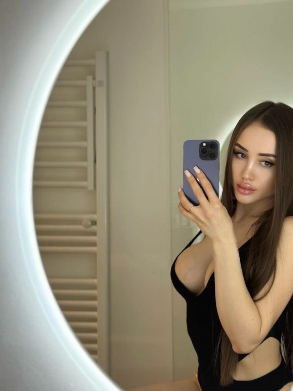 Лаура фото 4