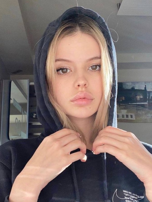 Тамара привлекательная девушка из Вязьмы цена от 3000 руб